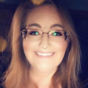 Meet your Posher, Brenda